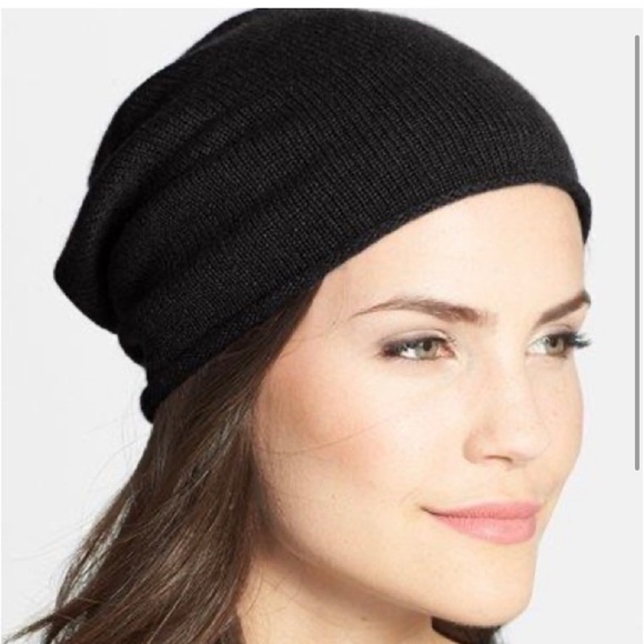 Halogen 100% Cashmere  Beanie hat 🎁🎈 - Picture 1 of 5